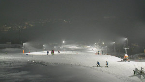 Skiareál Hlubočky - Horní část sjezdovky skiareálu Hlubočky - 16.2.2026 v 17:55