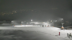 Skiareál Hlubočky - Horní část sjezdovky skiareálu Hlubočky - 16.2.2026 v 18:00