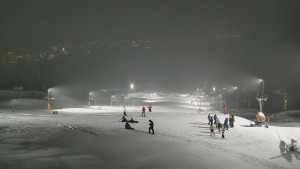 Skiareál Hlubočky - Horní část sjezdovky skiareálu Hlubočky - 16.2.2026 v 18:15