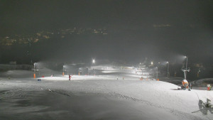 Skiareál Hlubočky - Horní část sjezdovky skiareálu Hlubočky - 16.2.2026 v 18:25