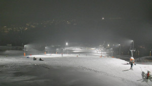 Skiareál Hlubočky - Horní část sjezdovky skiareálu Hlubočky - 16.2.2026 v 18:30