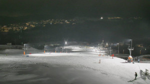 Skiareál Hlubočky - Horní část sjezdovky skiareálu Hlubočky - 16.2.2026 v 18:45