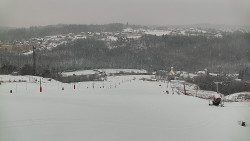 Horní část sjezdovky skiareálu Hlubočky