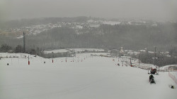 Horní část sjezdovky skiareálu Hlubočky