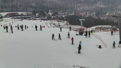 Horní část sjezdovky skiareálu Hlubočky