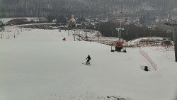 Horní část sjezdovky skiareálu Hlubočky