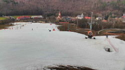 Horní část sjezdovky skiareálu Hlubočky