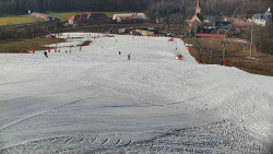 Horní část sjezdovky skiareálu Hlubočky