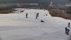 Horní část sjezdovky skiareálu Hlubočky