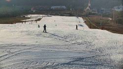 Horní část sjezdovky skiareálu Hlubočky