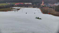 Horní část sjezdovky skiareálu Hlubočky