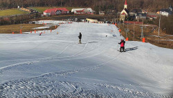 Horní část sjezdovky skiareálu Hlubočky