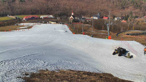 Skiareál Hlubočky - Horní část sjezdovky skiareálu Hlubočky - 2.3.2026 v 11:00