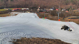 Skiareál Hlubočky - Horní část sjezdovky skiareálu Hlubočky - 2.3.2026 v 11:05