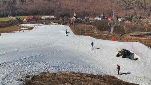 Skiareál Hlubočky - Horní část sjezdovky skiareálu Hlubočky - 2.3.2026 v 11:45