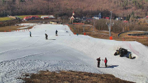 Skiareál Hlubočky - Horní část sjezdovky skiareálu Hlubočky - 2.3.2026 v 11:50