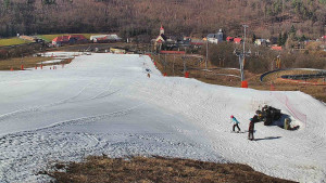 Skiareál Hlubočky - Horní část sjezdovky skiareálu Hlubočky - 2.3.2026 v 12:10