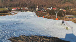 Skiareál Hlubočky - Horní část sjezdovky skiareálu Hlubočky - 3.3.2026 v 08:35