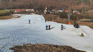 Skiareál Hlubočky - Horní část sjezdovky skiareálu Hlubočky - 3.3.2026 v 09:25