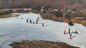 Skiareál Hlubočky - Horní část sjezdovky skiareálu Hlubočky - 3.3.2026 v 10:10