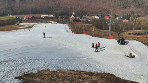 Skiareál Hlubočky - Horní část sjezdovky skiareálu Hlubočky - 3.3.2026 v 11:00