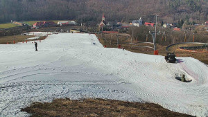 Skiareál Hlubočky - Horní část sjezdovky skiareálu Hlubočky - 3.3.2026 v 12:50