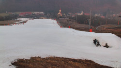 Horní část sjezdovky skiareálu Hlubočky