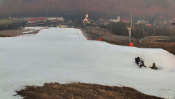 Horní část sjezdovky skiareálu Hlubočky