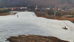 Horní část sjezdovky skiareálu Hlubočky