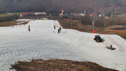 Horní část sjezdovky skiareálu Hlubočky