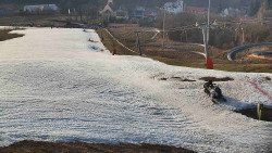 Horní část sjezdovky skiareálu Hlubočky