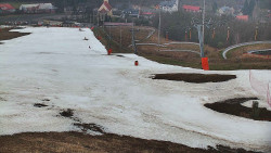 Horní část sjezdovky skiareálu Hlubočky