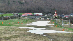 Horní část sjezdovky skiareálu Hlubočky