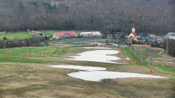 Horní část sjezdovky skiareálu Hlubočky
