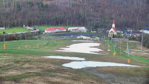 Skiareál Hlubočky - Horní část sjezdovky skiareálu Hlubočky - 31.3.2026 v 08:55