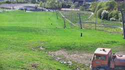 Horní část sjezdovky skiareálu Hlubočky