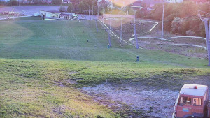 Skiareál Hlubočky - Horní část sjezdovky skiareálu Hlubočky - 2.5.2026 v 19:55