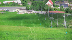 Horní část sjezdovky skiareálu Hlubočky