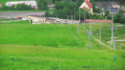 Horní část sjezdovky skiareálu Hlubočky