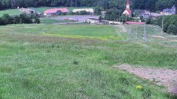 Horní část sjezdovky skiareálu Hlubočky