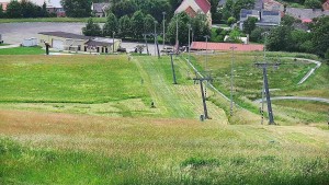 Skigebiet Hlubočky - Oberer Teil der Skipiste im Skigebiet Hlubočky - 16.6.2026 v 14:55 Skigebiet Hlubočky - Oberer Teil der Skipiste im Skigebiet Hlubočky - 16.6.2026 v 14:55