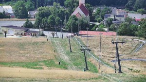 Ośrodek narciarski Hlubočky - Górna część trasy narciarskiej w ośrodku narciarskim Hlubočky - 8.8.2026 v 14:55 Ośrodek narciarski Hlubočky - Górna część trasy narciarskiej w ośrodku narciarskim Hlubočky - 8.8.2026 v 14:55