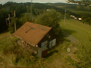 Skiareál Troják - Kamera na svahu B, horní stanice - 15.9.2025 v 09:49