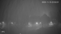 Náměstí, Hrad a Trůba