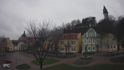 Náměstí, Hrad a Trůba