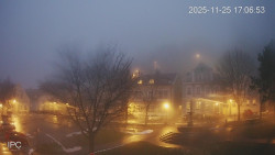 Náměstí, Hrad a Trůba