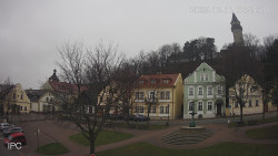 Náměstí, Hrad a Trůba