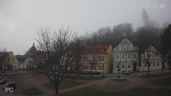 Náměstí, Hrad a Trůba