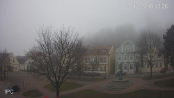 Náměstí, Hrad a Trůba