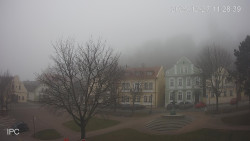 Náměstí, Hrad a Trůba